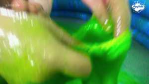 penny-banks-bound--the-sock-scene_12.jpg