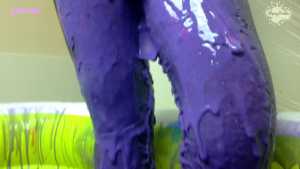 pennys-first-filling-leggings_3.jpg