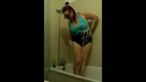 swimsuit-shower_14.jpg